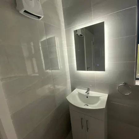 2 Kingsize Bedrooms At Castle View House Appartement Galway