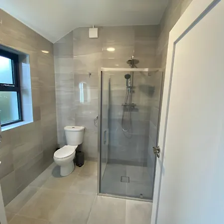 2 Kingsize Bedrooms At Castle View House * Galway